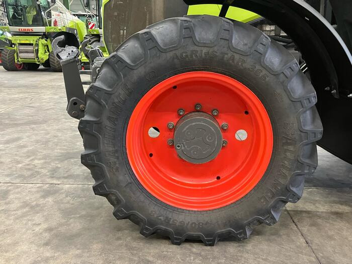 Claas Arion 540 - Traktor: bilde 4 Claas Arion 540 - Traktor: bilde 4