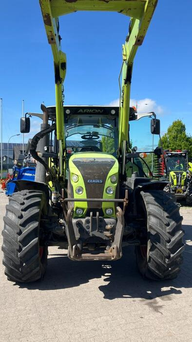 Claas Arion 650 - Traktor: bilde 2 Claas Arion 650 - Traktor: bilde 2