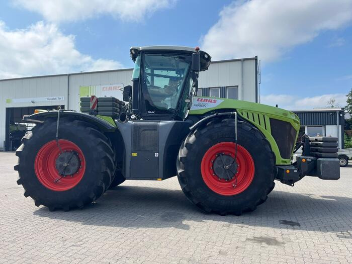 Claas Xerion 5000 Trac - Traktor: bilde 3 Claas Xerion 5000 Trac - Traktor: bilde 3