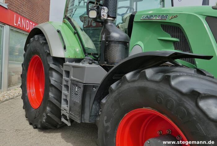 Fendt 826 Vario - Traktor: bilde 2 Fendt 826 Vario - Traktor: bilde 2
