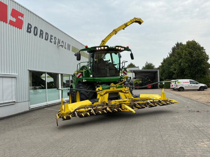 John Deere 8300 - Forhøster: bilde 2 John Deere 8300 - Forhøster: bilde 2