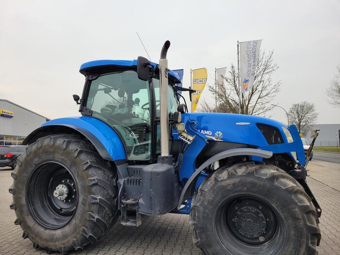New Holland T 7.250 - Traktor: bilde 1 New Holland T 7.250 - Traktor: bilde 1