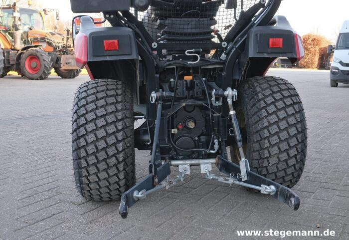 Yanmar SA221 - Traktor: bilde 5 Yanmar SA221 - Traktor: bilde 5