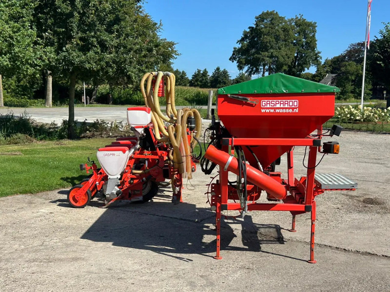 Gaspardo Gaspardo Zaai combinatie Maiszaaier Fronttank Zaaimachine - Utstyr til såing og planting: bilde 2 Gaspardo Gaspardo Zaai combinatie Maiszaaier Fronttank Zaaimachine - Utstyr til såing og planting: bilde 2