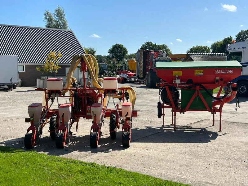 Gaspardo Gaspardo Zaai combinatie Maiszaaier Fronttank Zaaimachine - Utstyr til såing og planting: bilde 4 Gaspardo Gaspardo Zaai combinatie Maiszaaier Fronttank Zaaimachine - Utstyr til såing og planting: bilde 4