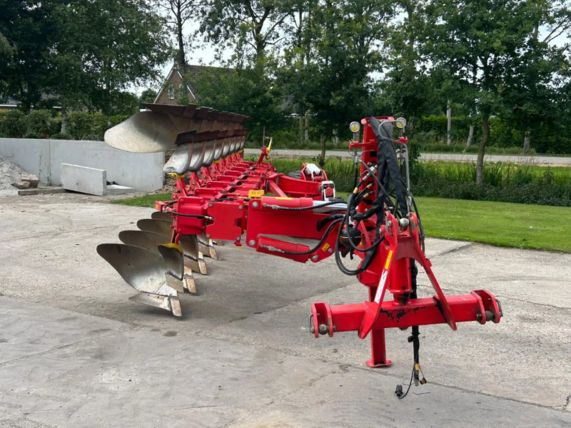 Pottinger 8 schaar wentelploeg getrokken Servo S 6.50 P N 8 Schar 8102/46W - Plog: bilde 4 Pottinger 8 schaar wentelploeg getrokken Servo S 6.50 P N 8 Schar 8102/46W - Plog: bilde 4