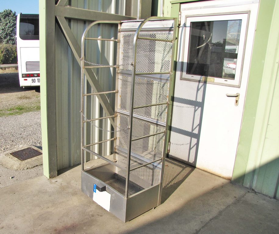 Porte ski Inox : - Verktøy/ Utstyr: bilde 1 Porte ski Inox : - Verktøy/ Utstyr: bilde 1