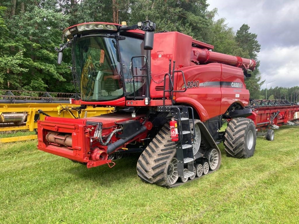 Case IH 9240 - Skurtresker: bilde 1 Case IH 9240 - Skurtresker: bilde 1