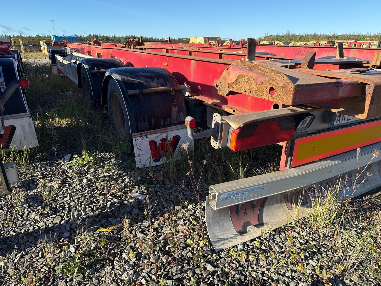 Lastväxlarsläp NÄRKO D4YF51H11 -2007 REP OBJEKT - Krokhenger/ Liftdumper henger: bilde 1 Lastväxlarsläp NÄRKO D4YF51H11 -2007 REP OBJEKT - Krokhenger/ Liftdumper henger: bilde 1