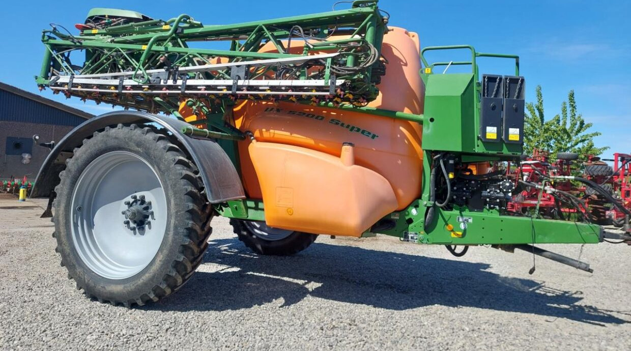 Amazone UX 5200 - 36m med GPS - Trailersprøyte: bilde 3 Amazone UX 5200 - 36m med GPS - Trailersprøyte: bilde 3