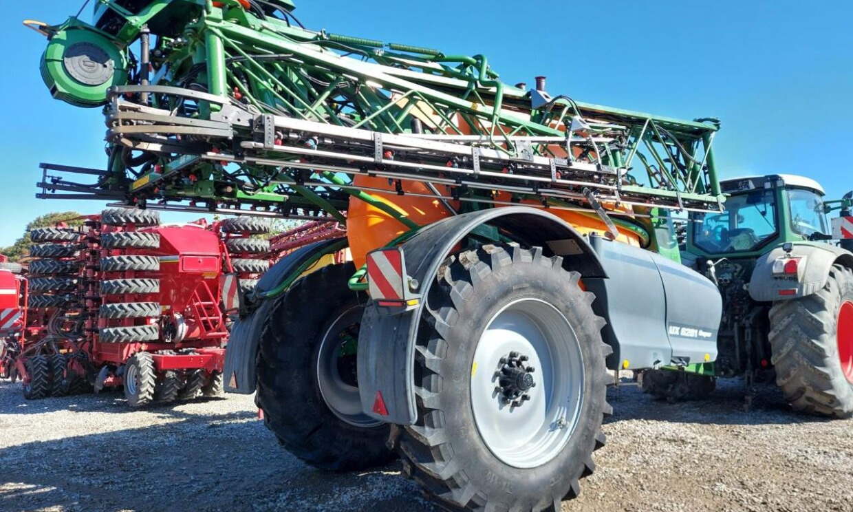 Amazone UX 6201 Super - 24-30-36m - Trailersprøyte: bilde 4 Amazone UX 6201 Super - 24-30-36m - Trailersprøyte: bilde 4