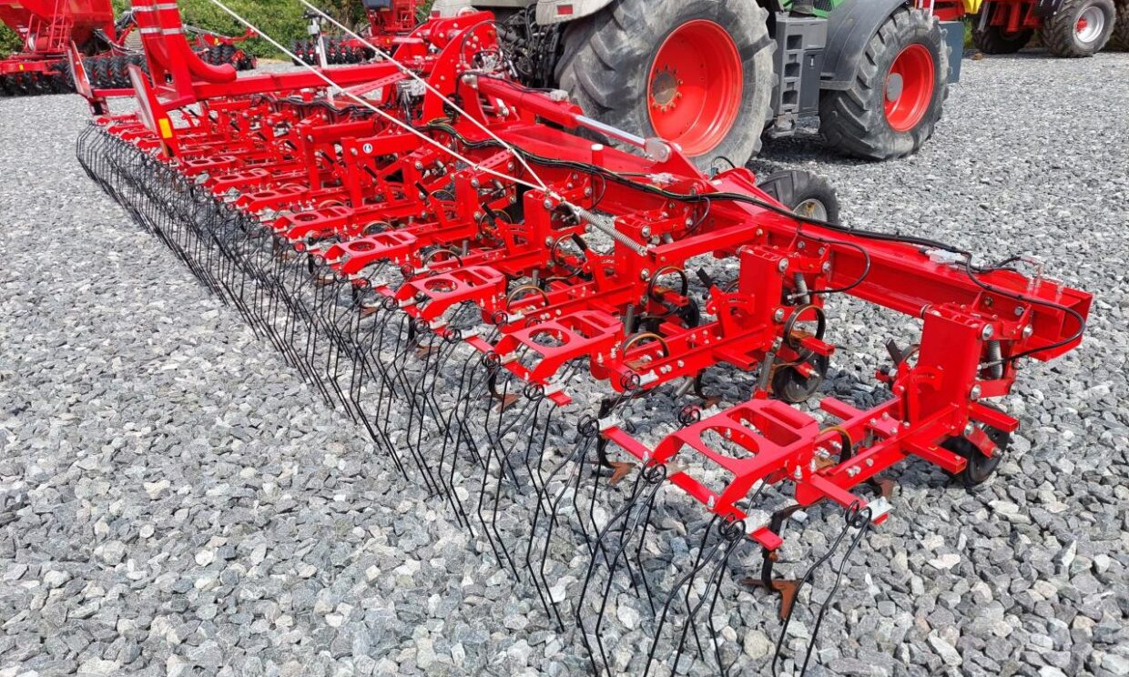 Horsch Transformer 9 VF - Halmstrigle: bilde 1 Horsch Transformer 9 VF - Halmstrigle: bilde 1