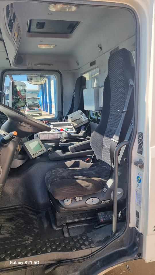 MERCEDES ACTROS MP3 - Førerhus: bilde 4 MERCEDES ACTROS MP3 - Førerhus: bilde 4