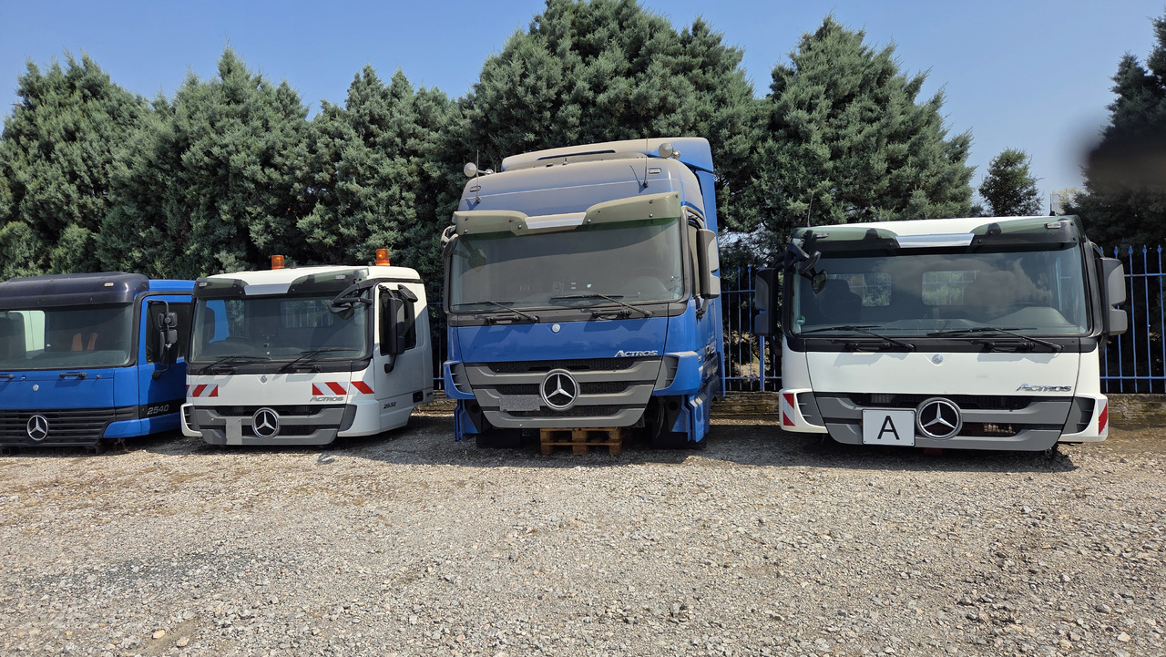 MERCEDES-BENZ ACTROS MP1-MP2-MP3 - Førerhus: bilde 2 MERCEDES-BENZ ACTROS MP1-MP2-MP3 - Førerhus: bilde 2