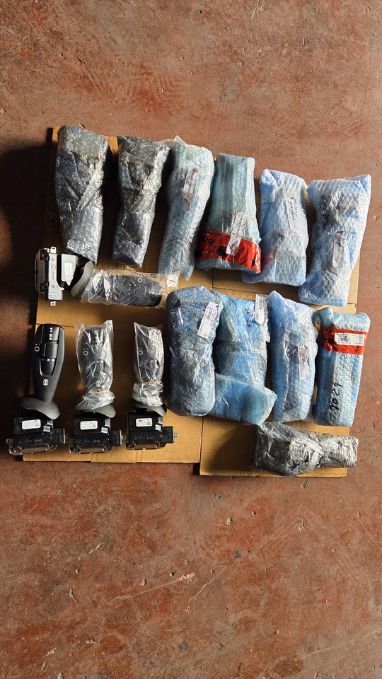 MERCEDES-BENZ ACTROS MP4 - Rattstammebryter for Lastebil: bilde 3 MERCEDES-BENZ ACTROS MP4 - Rattstammebryter for Lastebil: bilde 3