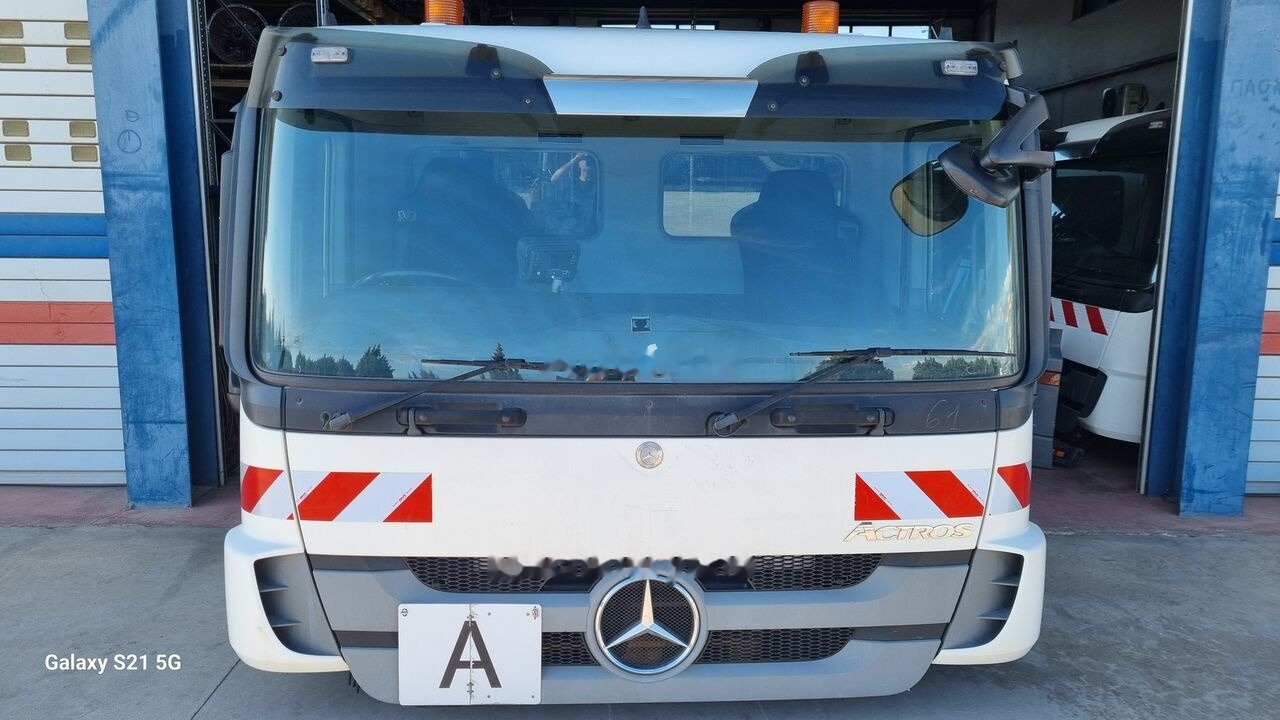 Mercedes-Benz CAB ACTROS SHORT EURO 5 A 9416002005 Mercedes-Benz MP3 ACTROS - Førerhus for Lastebil: bilde 3 Mercedes-Benz CAB ACTROS SHORT EURO 5 A 9416002005 Mercedes-Benz MP3 ACTROS - Førerhus for Lastebil: bilde 3
