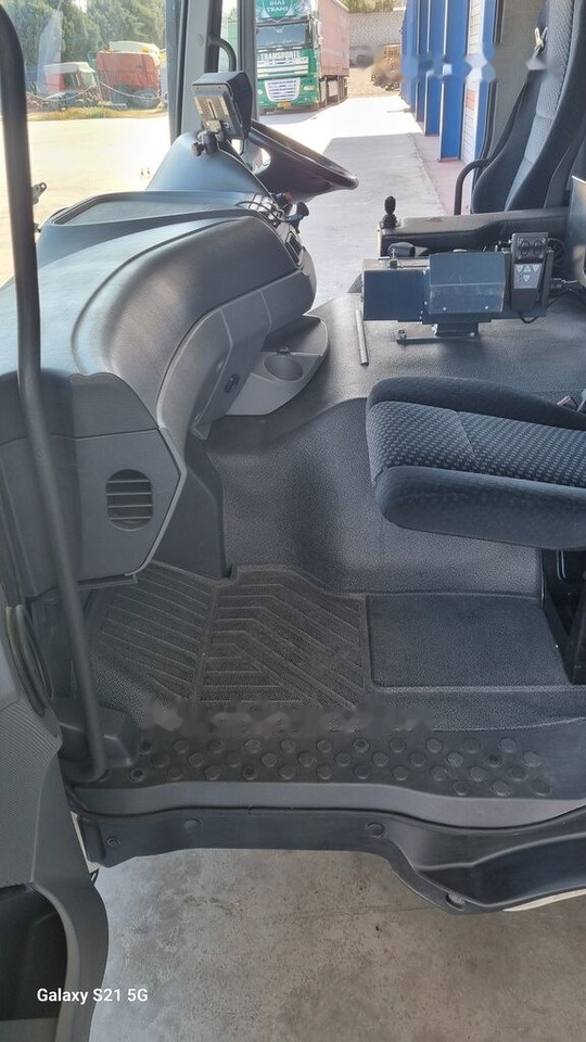 Mercedes-Benz CAB ACTROS SHORT EURO 5 A 9416002005 Mercedes-Benz MP3 ACTROS - Førerhus for Lastebil: bilde 4 Mercedes-Benz CAB ACTROS SHORT EURO 5 A 9416002005 Mercedes-Benz MP3 ACTROS - Førerhus for Lastebil: bilde 4