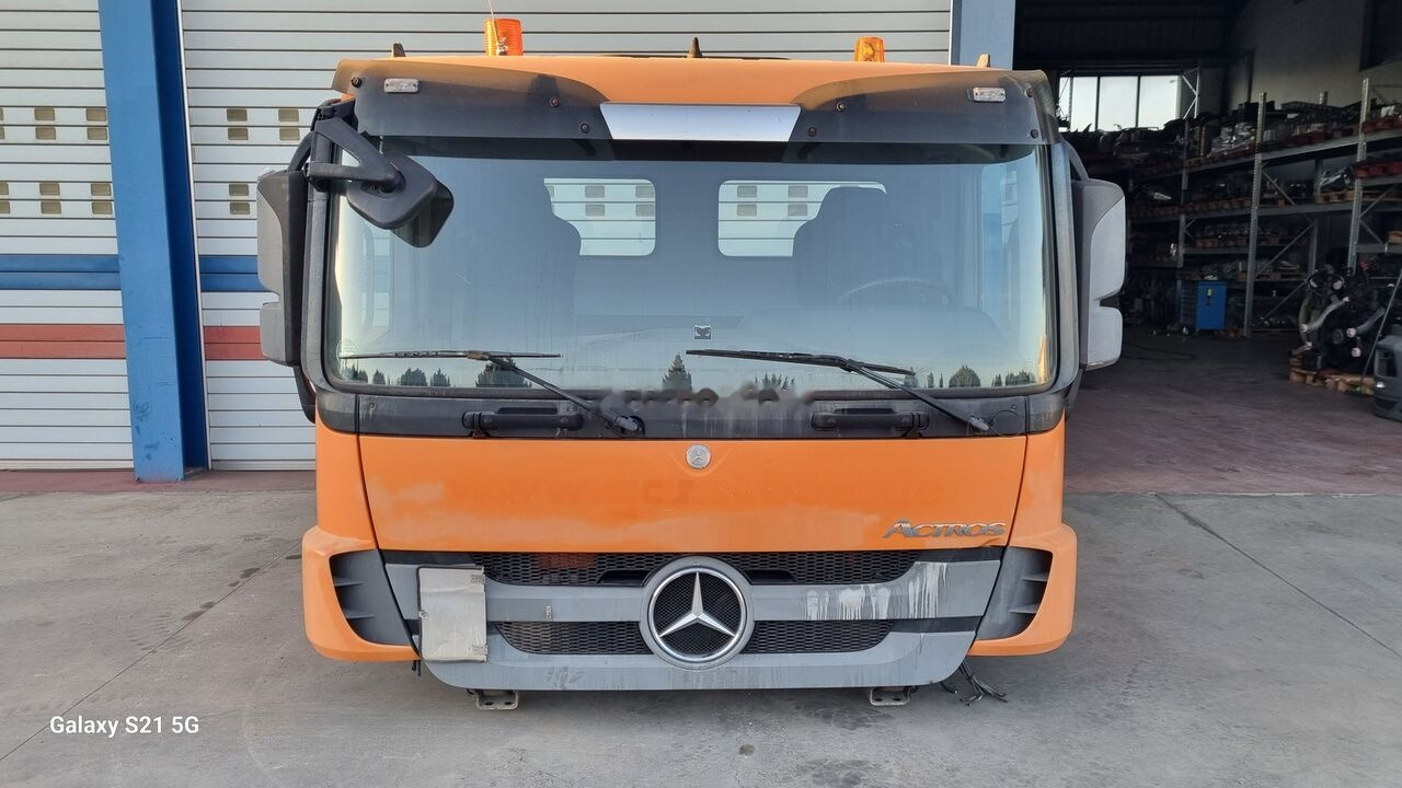 Mercedes-Benz CAB MERCEDES ACTROS MP3 MEDIUM 9436000020 Mercedes-Benz ACTROS MP3 - Førerhus for Lastebil: bilde 4 Mercedes-Benz CAB MERCEDES ACTROS MP3 MEDIUM 9436000020 Mercedes-Benz ACTROS MP3 - Førerhus for Lastebil: bilde 4