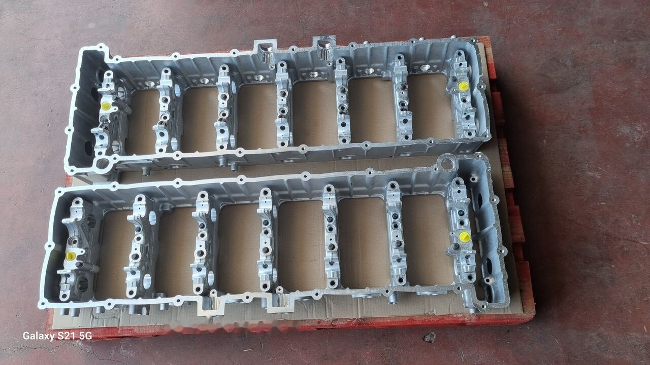 Mercedes-Benz CAMSHAFT HOUSING Mercedes-Benz ACTROS MP4 EURO 6 - Motor og deler for Lastebil: bilde 5 Mercedes-Benz CAMSHAFT HOUSING Mercedes-Benz ACTROS MP4 EURO 6 - Motor og deler for Lastebil: bilde 5