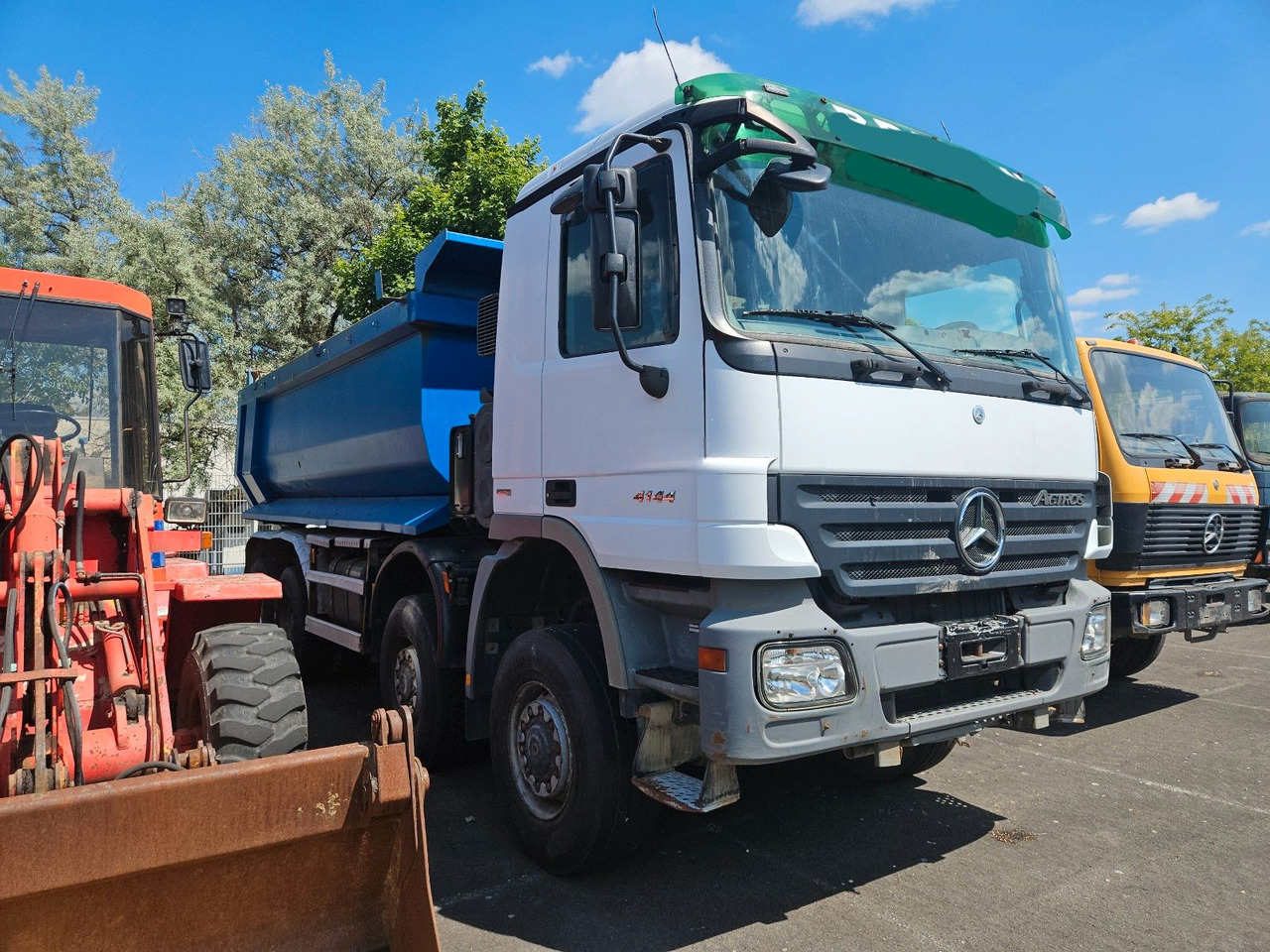 Mercedes-Benz Actros 4144 8x8 Hinterkipper - Tippbil: bilde 2 Mercedes-Benz Actros 4144 8x8 Hinterkipper - Tippbil: bilde 2