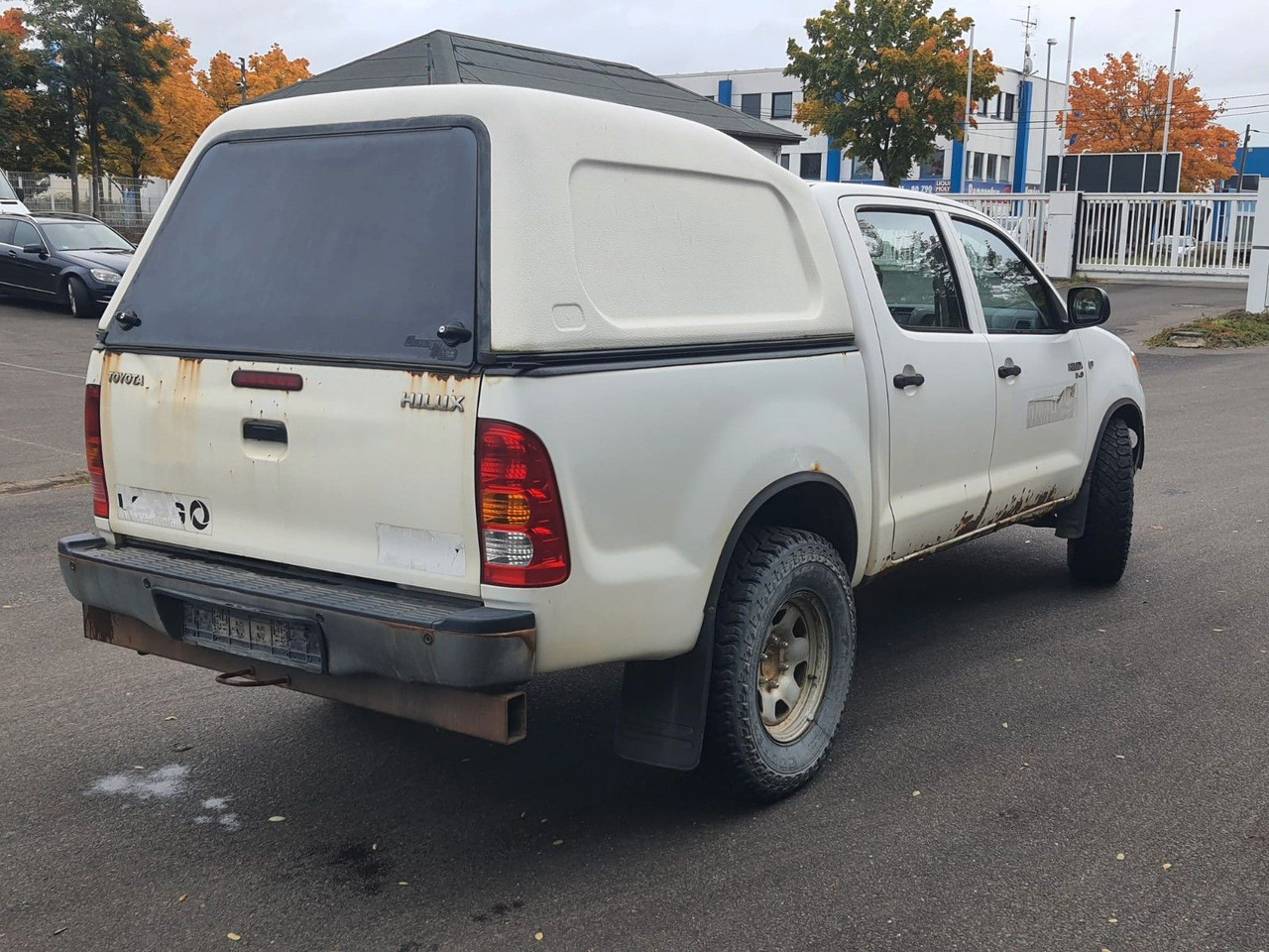 Toyota Hilux Double Cab 4x4 - SUV: bilde 4 Toyota Hilux Double Cab 4x4 - SUV: bilde 4