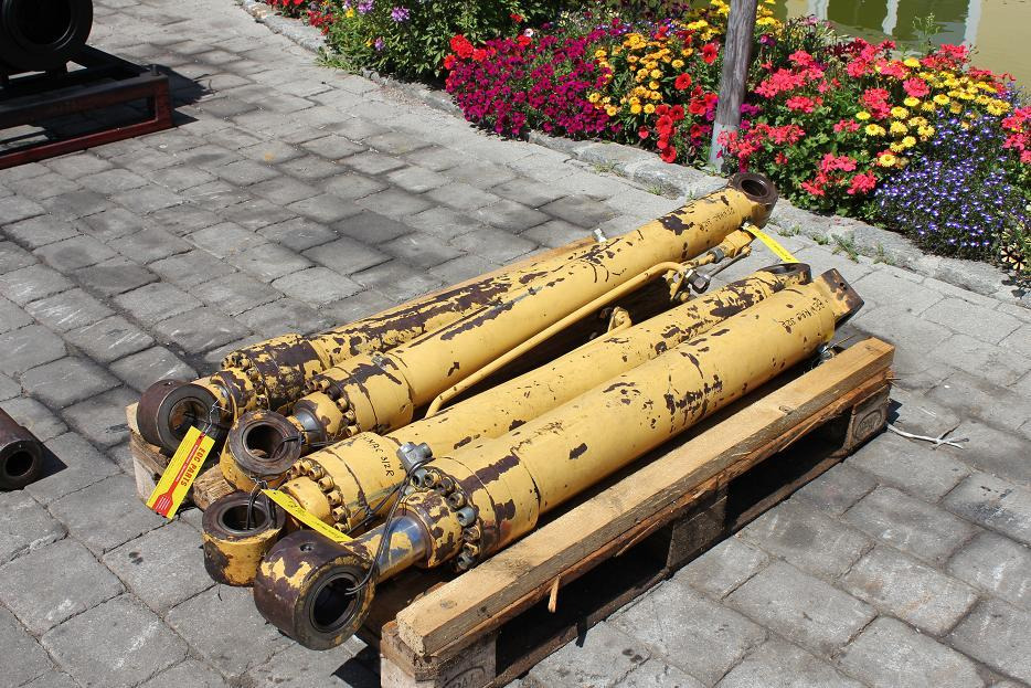 Benmac 3.12R - Hydraulisk sylinder for Bygg og anlegg: bilde 1 Benmac 3.12R - Hydraulisk sylinder for Bygg og anlegg: bilde 1