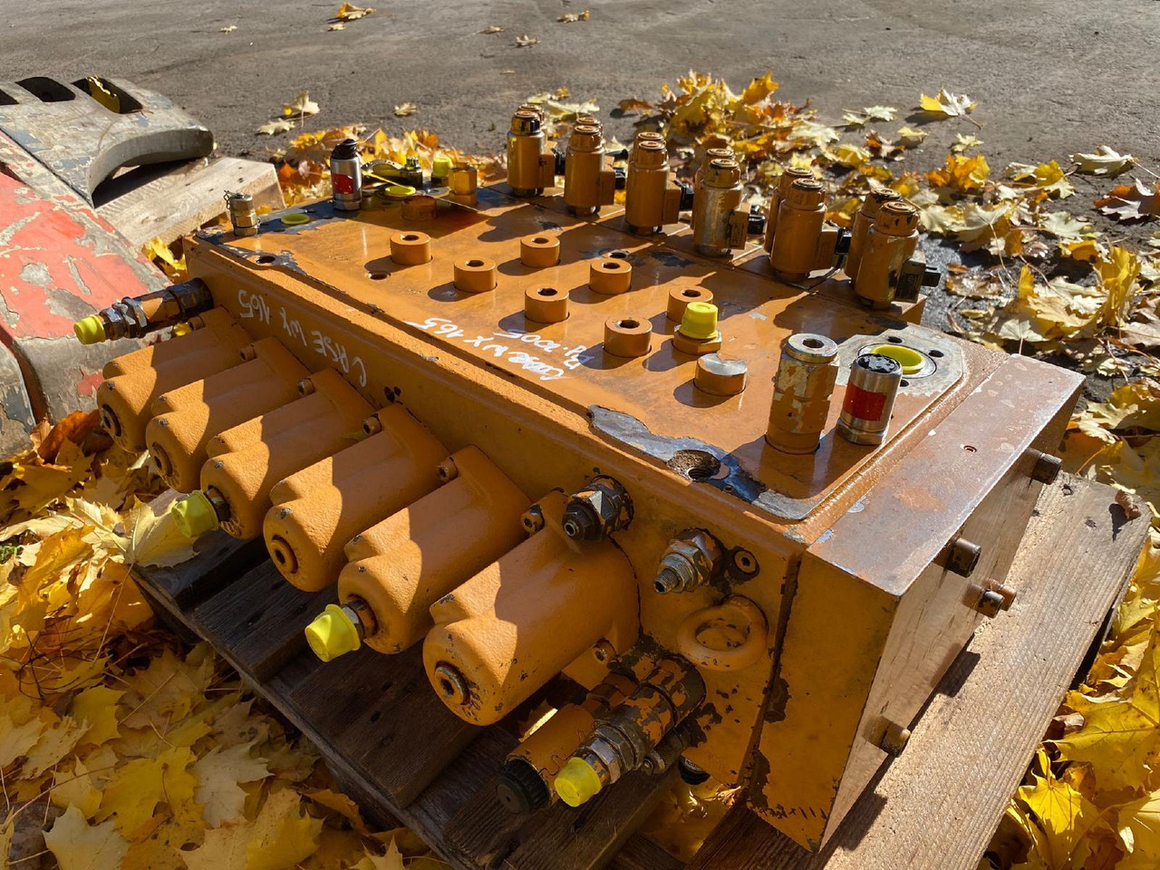 Case WX 165 - Hydraulisk ventil for Bygg og anlegg: bilde 1 Case WX 165 - Hydraulisk ventil for Bygg og anlegg: bilde 1