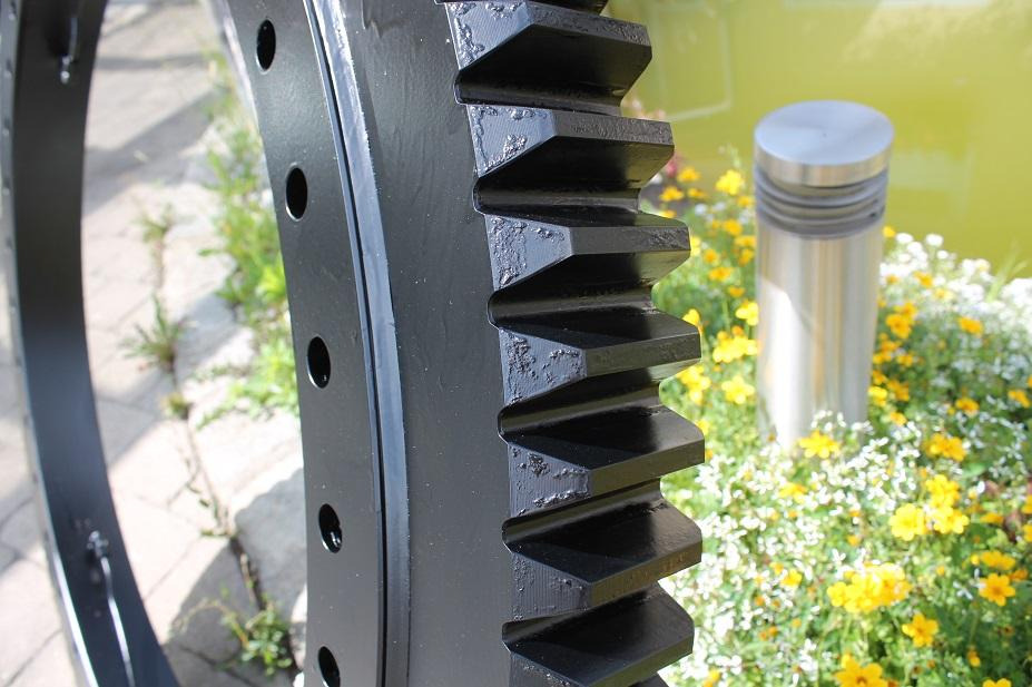 Eder M 825 B - Svingkrans for Bygg og anlegg: bilde 2 Eder M 825 B - Svingkrans for Bygg og anlegg: bilde 2