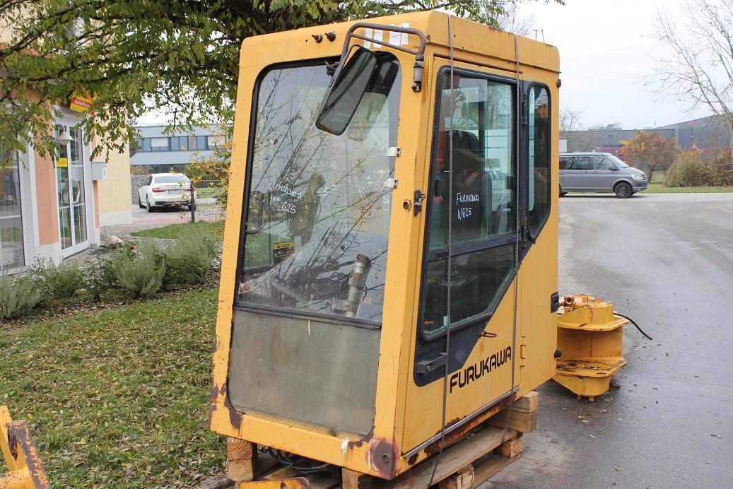 Furukawa W625 - Førerhus for Bygg og anlegg: bilde 2 Furukawa W625 - Førerhus for Bygg og anlegg: bilde 2