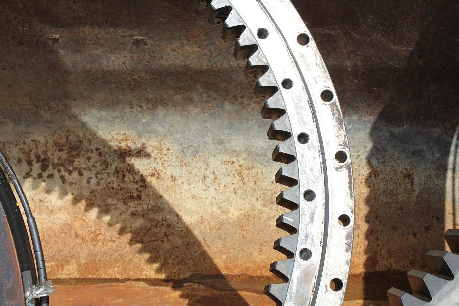 Hitachi 220 - Svingkrans for Bygg og anlegg: bilde 4 Hitachi 220 - Svingkrans for Bygg og anlegg: bilde 4