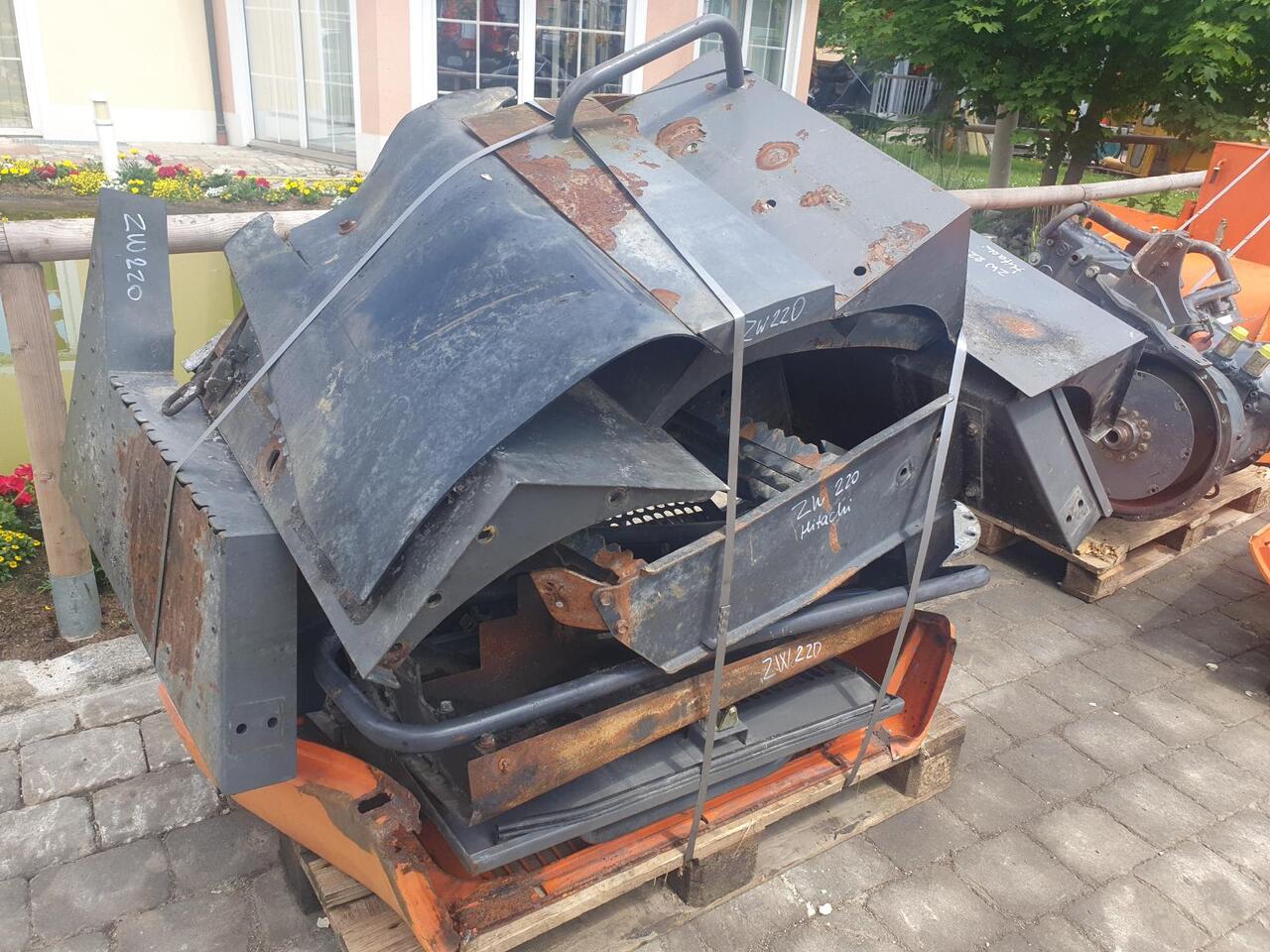 Hitachi ZW 220 - Karosseri og eksteriør for Hjullaster: bilde 3 Hitachi ZW 220 - Karosseri og eksteriør for Hjullaster: bilde 3