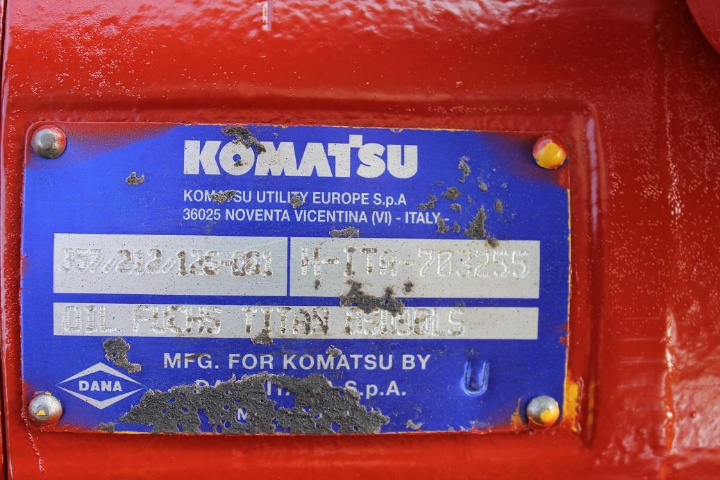 Komatsu Spicer 357-212-126-001 aus PW 95 - Aksel og deler for Bygg og anlegg: bilde 4 Komatsu Spicer 357-212-126-001 aus PW 95 - Aksel og deler for Bygg og anlegg: bilde 4