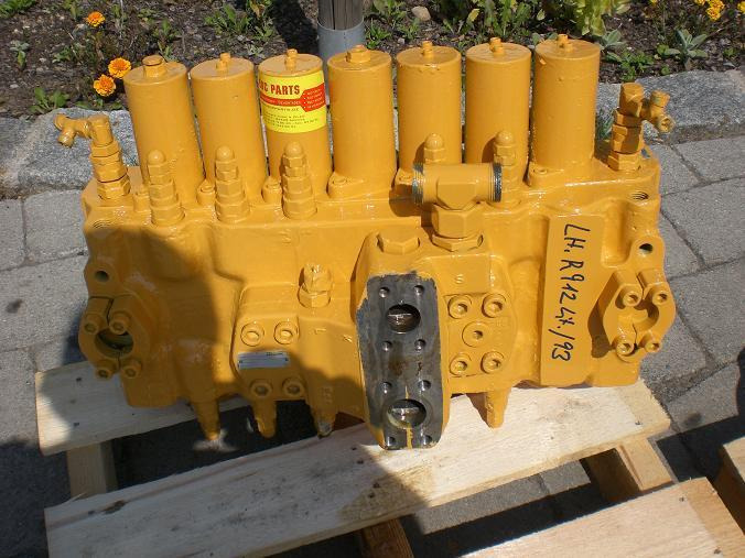 Liebherr A 902 Litronik - Hydraulisk ventil for Bygg og anlegg: bilde 1 Liebherr A 902 Litronik - Hydraulisk ventil for Bygg og anlegg: bilde 1