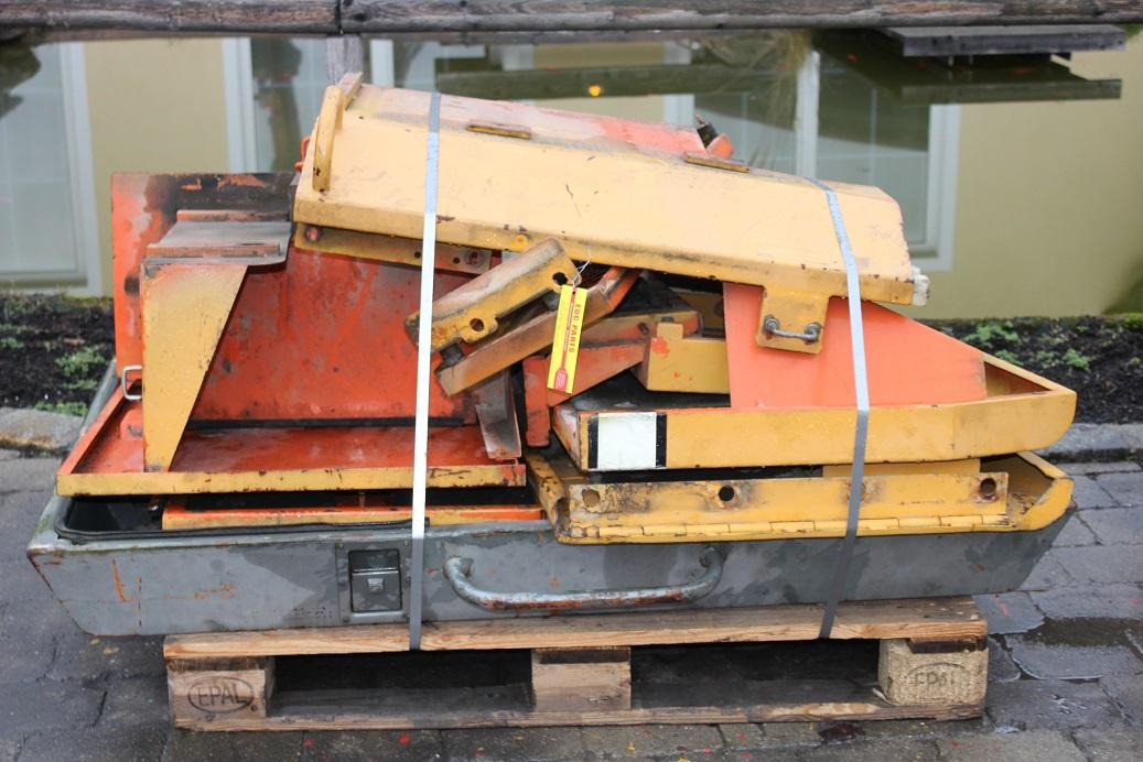 Liebherr A902 LIT - Karosseri og eksteriør for Bygg og anlegg: bilde 5 Liebherr A902 LIT - Karosseri og eksteriør for Bygg og anlegg: bilde 5