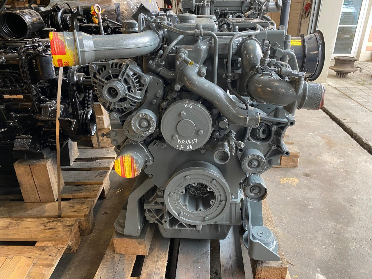 Liebherr D 834 A7 aus LH24 - Motor for Bygg og anlegg: bilde 2 Liebherr D 834 A7 aus LH24 - Motor for Bygg og anlegg: bilde 2