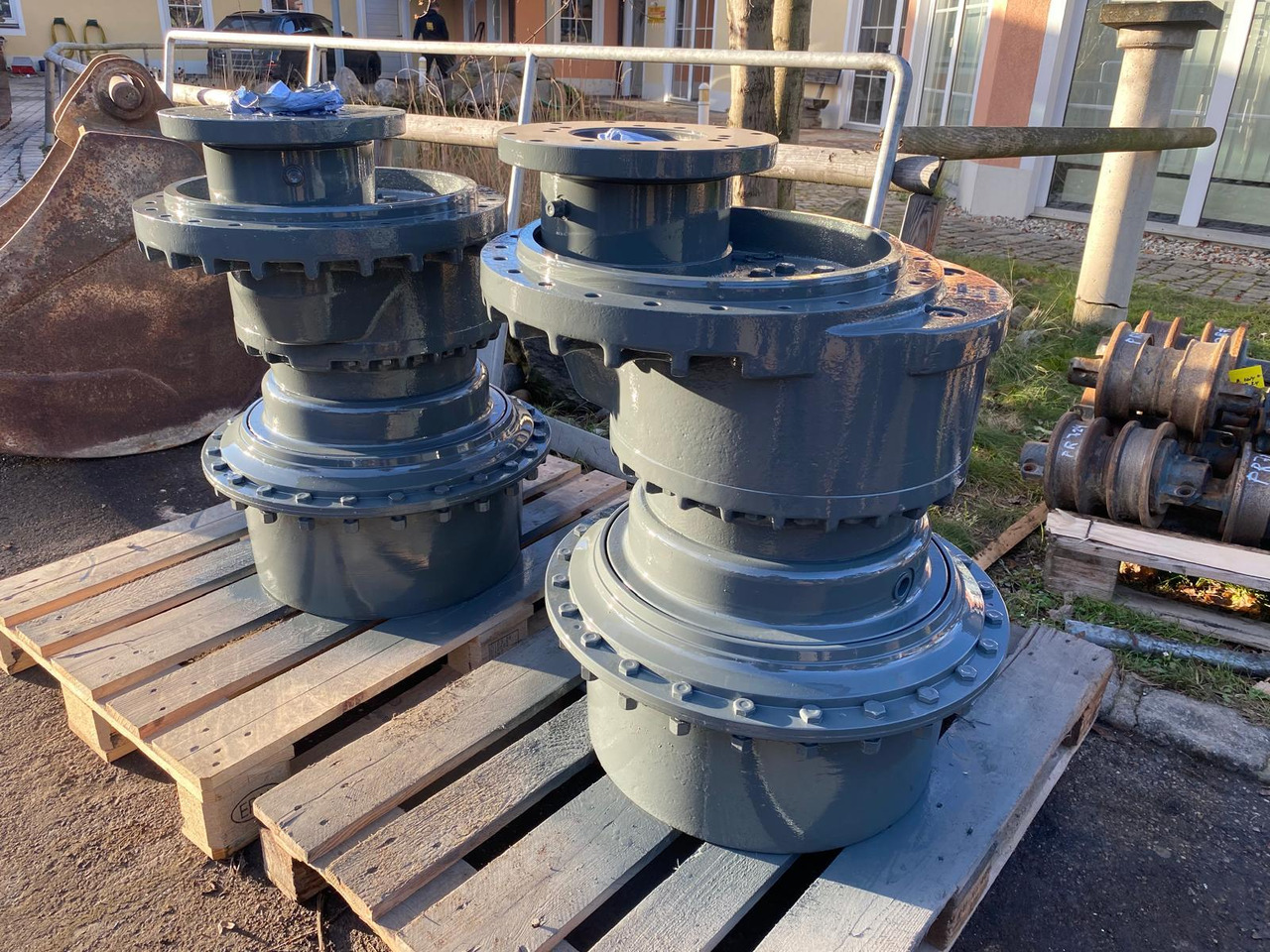 Liebherr FAT 450E505 aus PR 724 - Sluttdrev for Bygg og anlegg: bilde 5 Liebherr FAT 450E505 aus PR 724 - Sluttdrev for Bygg og anlegg: bilde 5