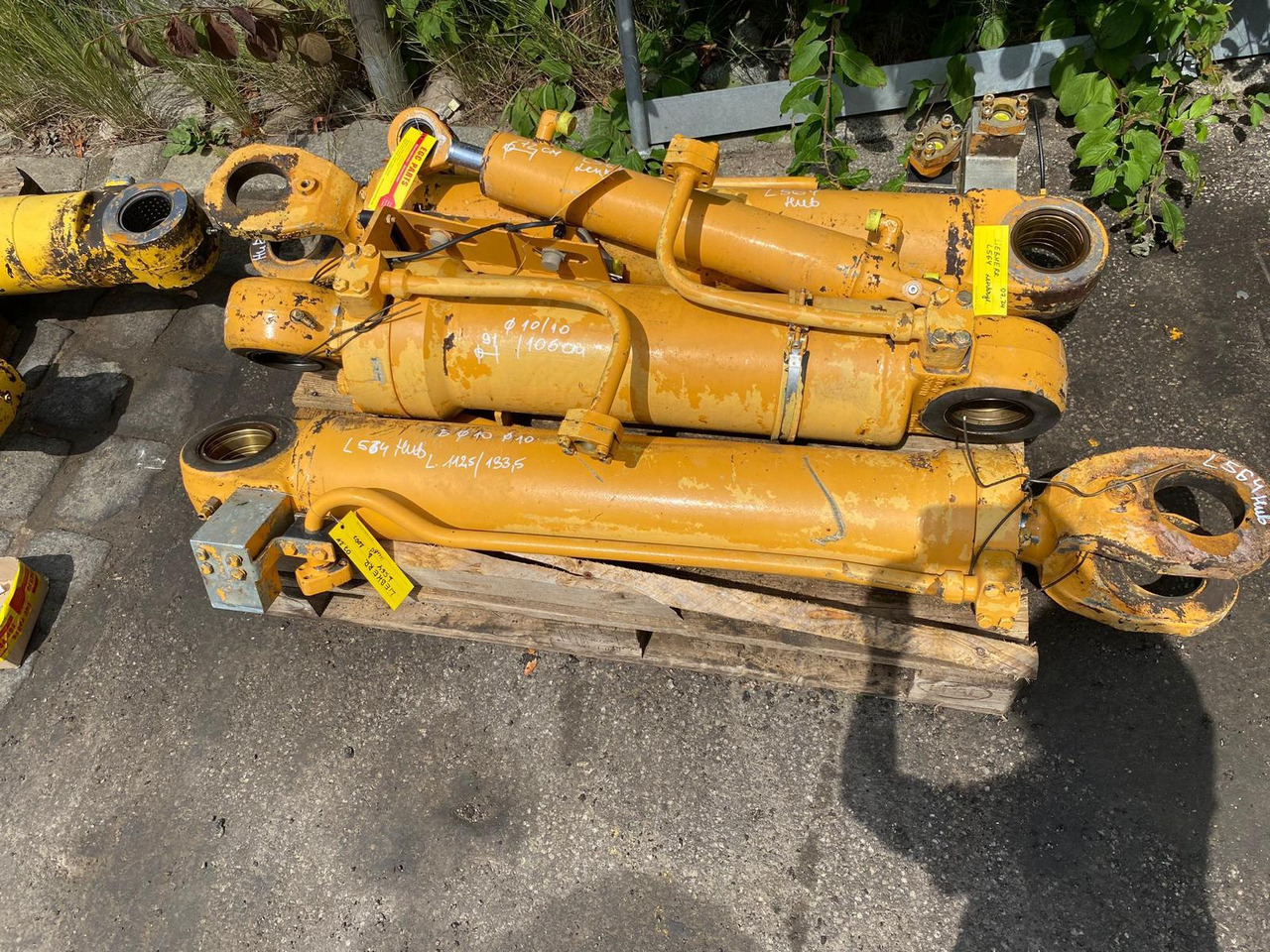 Liebherr L 564 - Hydraulisk sylinder for Bygg og anlegg: bilde 5 Liebherr L 564 - Hydraulisk sylinder for Bygg og anlegg: bilde 5