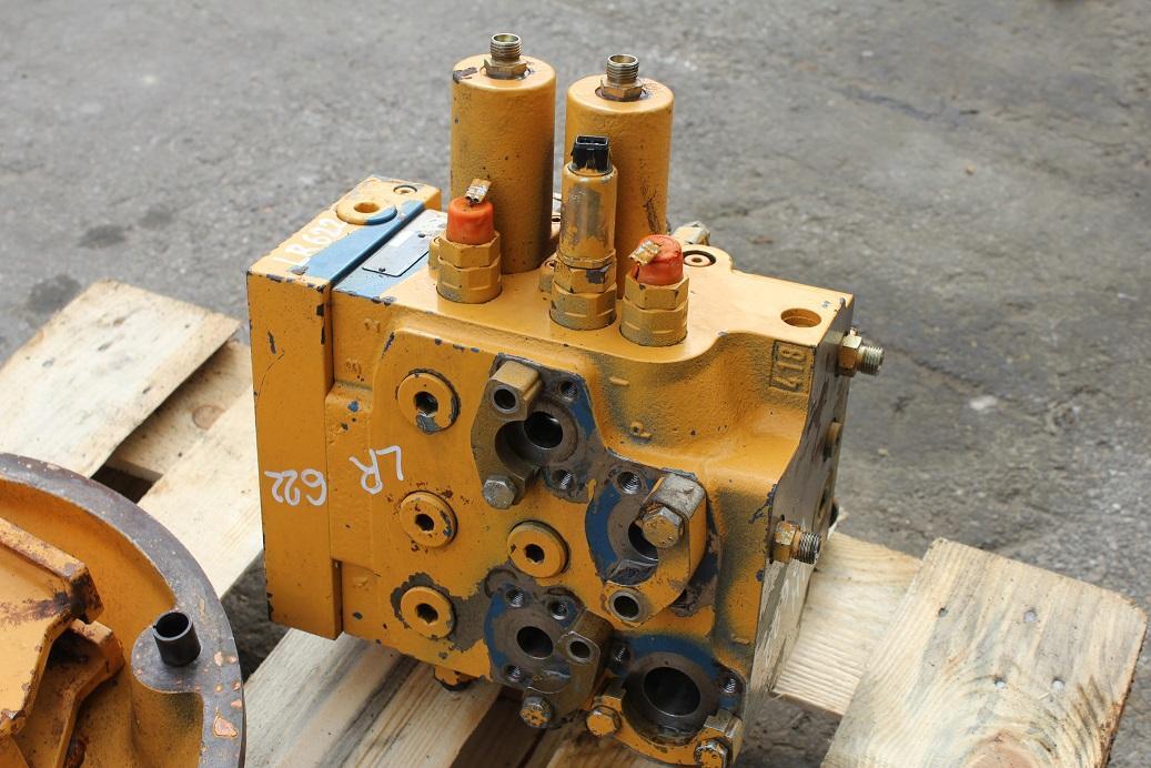 Liebherr LR 622 - Hydraulisk ventil for Bygg og anlegg: bilde 5 Liebherr LR 622 - Hydraulisk ventil for Bygg og anlegg: bilde 5