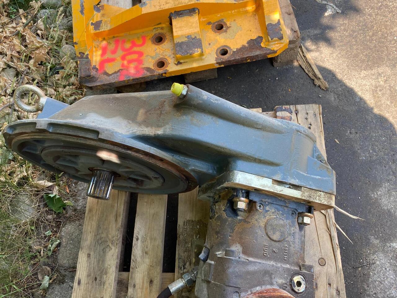 Liebherr PVG 351 aus L 566 - Hydraulisk pumpe for Bygg og anlegg: bilde 1 Liebherr PVG 351 aus L 566 - Hydraulisk pumpe for Bygg og anlegg: bilde 1