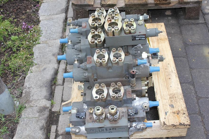 Liebherr R 914 - Hydraulisk ventil for Bygg og anlegg: bilde 2 Liebherr R 914 - Hydraulisk ventil for Bygg og anlegg: bilde 2