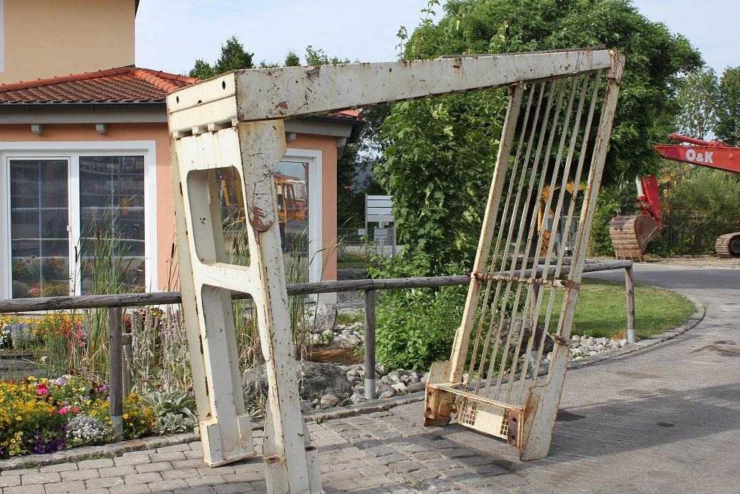 Liebherr R 974, R 964 - Karosseri og eksteriør for Bygg og anlegg: bilde 1 Liebherr R 974, R 964 - Karosseri og eksteriør for Bygg og anlegg: bilde 1