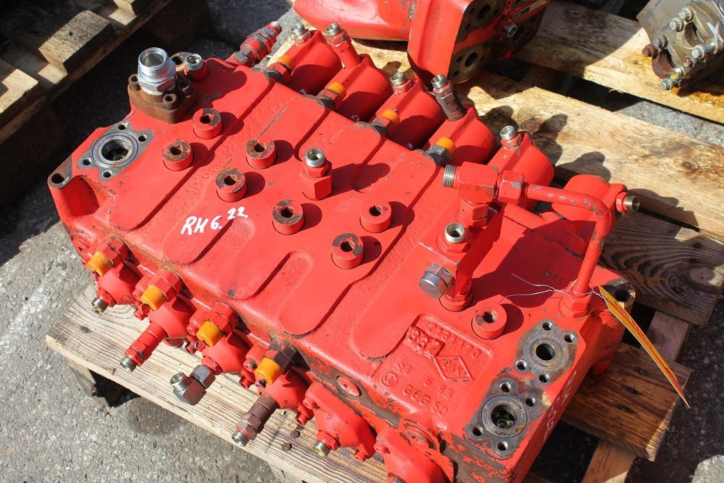 O&K RH 6.22 - Hydraulisk ventil for Hjulgraver: bilde 2 O&K RH 6.22 - Hydraulisk ventil for Hjulgraver: bilde 2