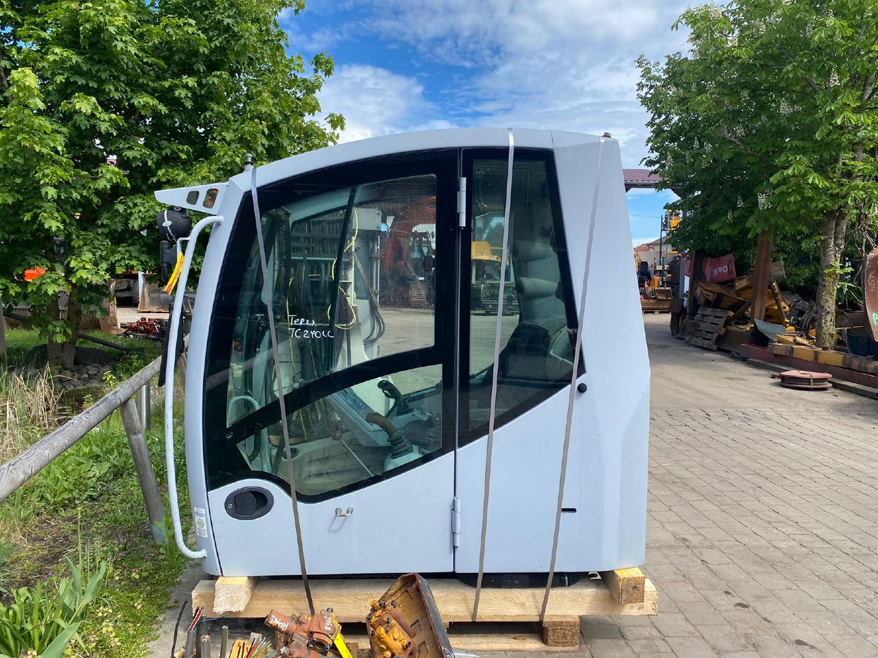 Terex TC 240 LC - Førerhus for Bygg og anlegg: bilde 1 Terex TC 240 LC - Førerhus for Bygg og anlegg: bilde 1