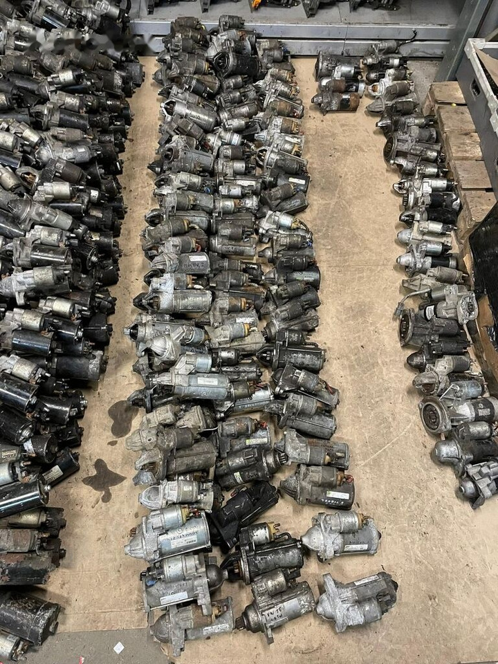 Bosch Iveco Daily 12V 0001109306 light - Motorstarter for Varebil: bilde 3 Bosch Iveco Daily 12V 0001109306 light - Motorstarter for Varebil: bilde 3