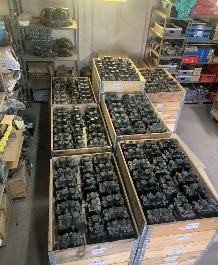 Knorr-Bremse TEBS ES2060 K019312 Knorr-Bremse - Bremseventil for Tilhenger: bilde 1 Knorr-Bremse TEBS ES2060 K019312 Knorr-Bremse - Bremseventil for Tilhenger: bilde 1