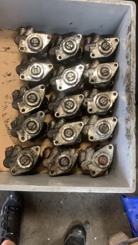 MAN ZF TGA MAN truck - Servopumpe for Lastebil: bilde 1 MAN ZF TGA MAN truck - Servopumpe for Lastebil: bilde 1