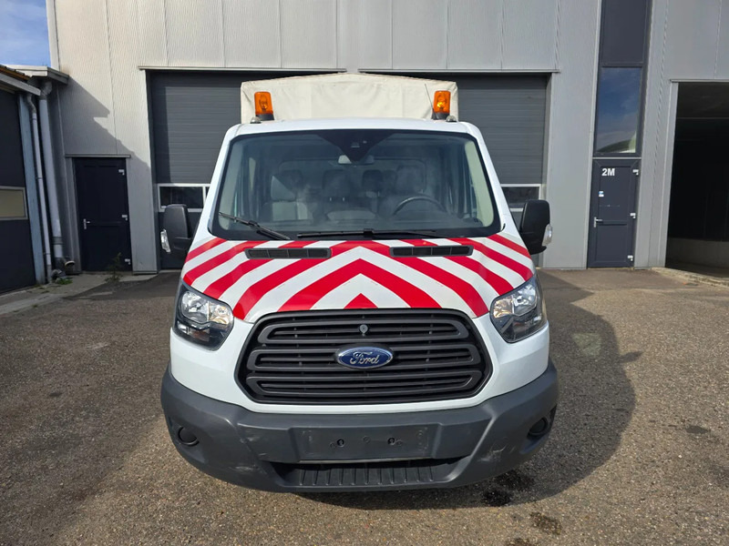 Ford Transit 7 seats Only ****42000km**** - Varebil med plan, Varebil med dobbelt førerhus: bilde 2 Ford Transit 7 seats Only ****42000km**** - Varebil med plan, Varebil med dobbelt førerhus: bilde 2