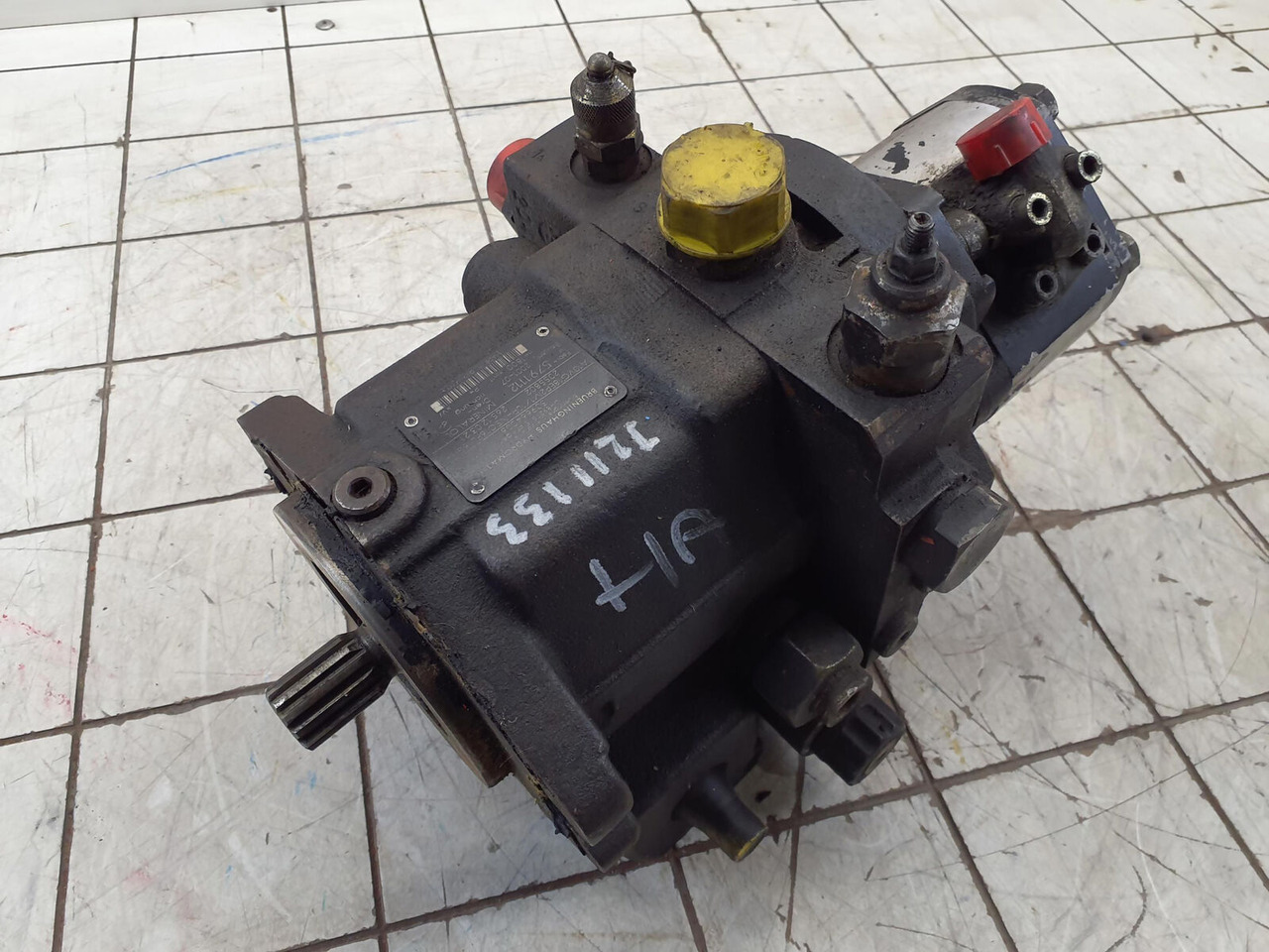 BRUENINGHAUS HYDROMATIK hydraulic pump - Hydraulisk pumpe for Mobilkran: bilde 4 BRUENINGHAUS HYDROMATIK hydraulic pump - Hydraulisk pumpe for Mobilkran: bilde 4