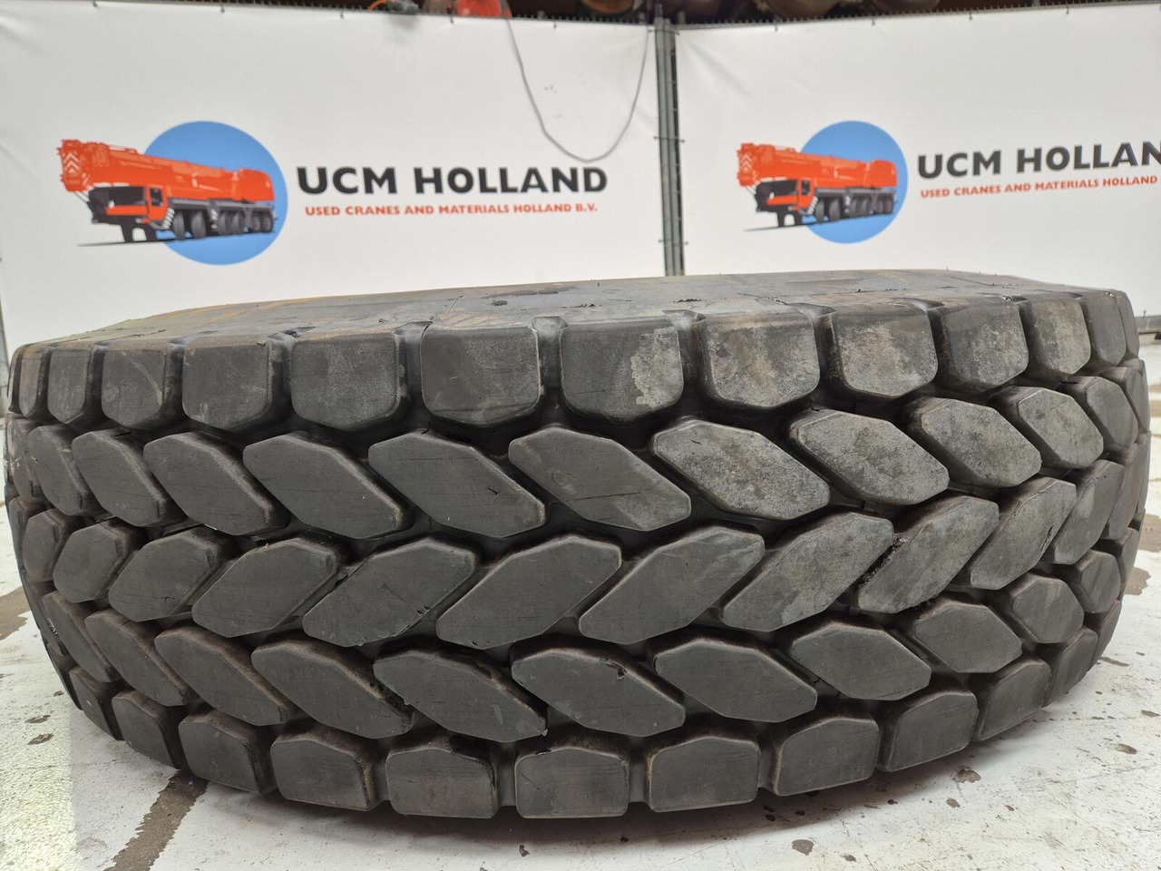 Double Coin Wheel 445/95R25 10 13 3p - Komplett hjul for Kran: bilde 3 Double Coin Wheel 445/95R25 10 13 3p - Komplett hjul for Kran: bilde 3