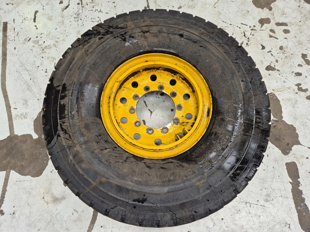 Double Coin Wheel 445/95R25 10 13 3p - Komplett hjul for Kran: bilde 2 Double Coin Wheel 445/95R25 10 13 3p - Komplett hjul for Kran: bilde 2